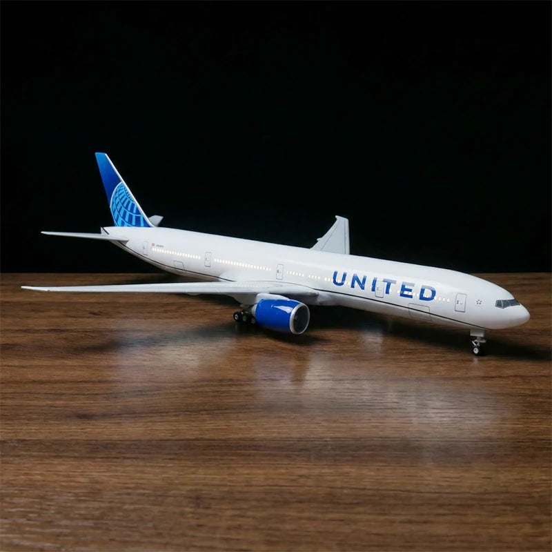 United Airlines Boeing 787 Dreamliner 1:130 Scale