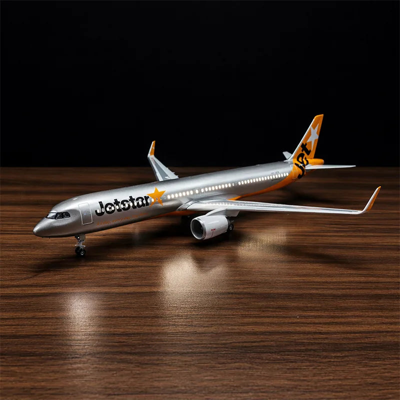 Jetstar Airbus A321neo 1:100 Scale