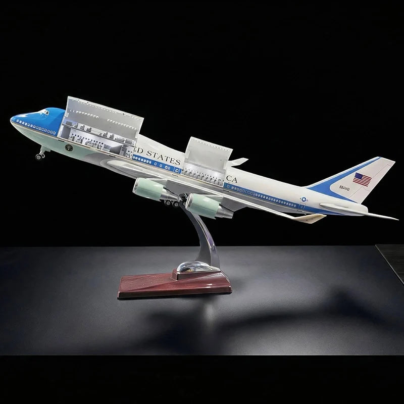What Model Plane Is Air Force One? (History, Specs & Model Guide)