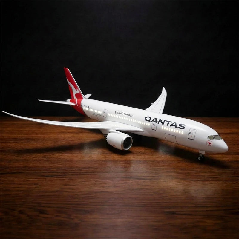 Qantas Boeing 787-9 Dreamliner 1:130 Scale