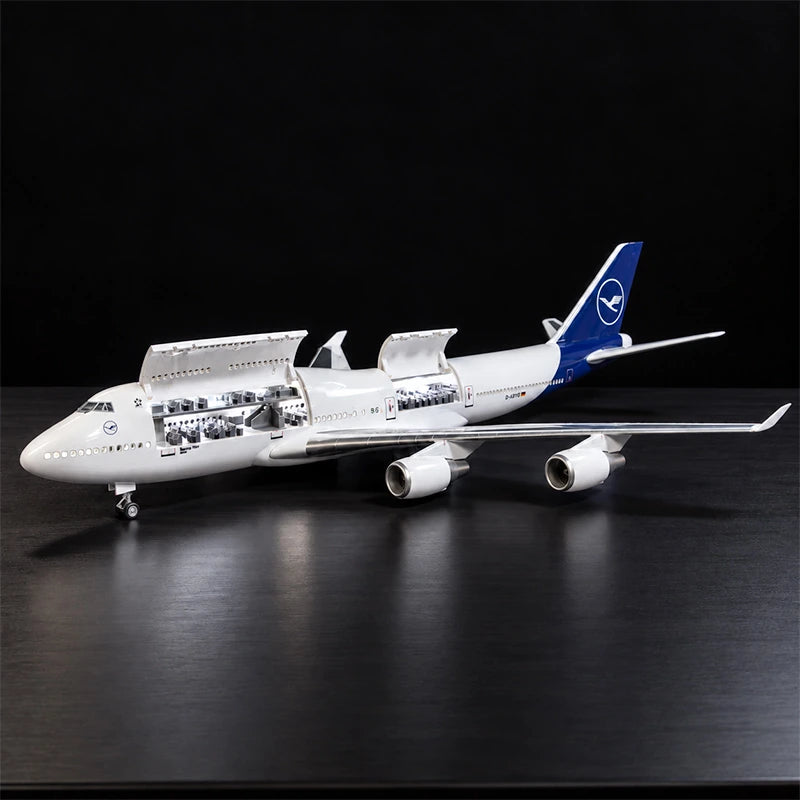 Lufthansa Boeing 747-8 – Modellflugzeug im Maßstab 1:150