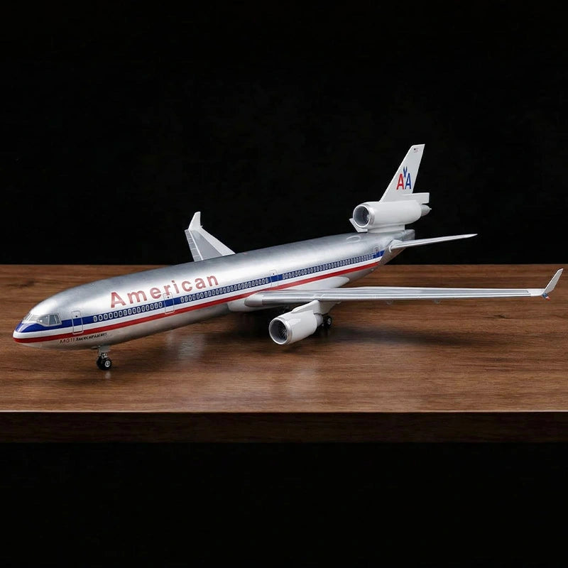 McDonnell Douglas MD-11 1:130 Scale