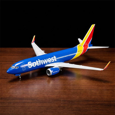 Southwest Airlines Boeing 737-800 1:85 Scale