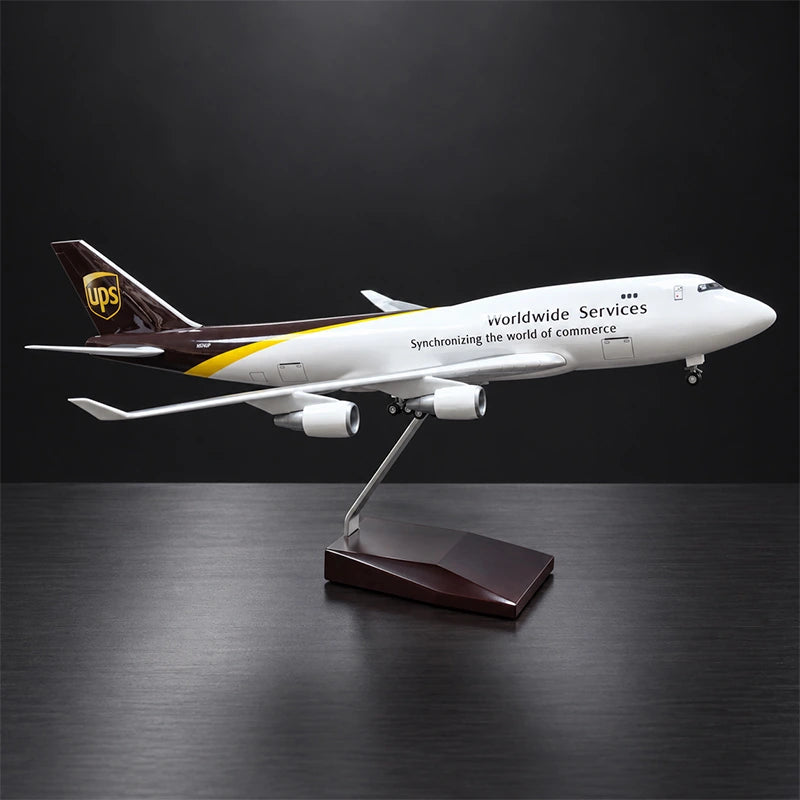 UPS Boeing 747 Freighter 1:150 Scale Model Airplane