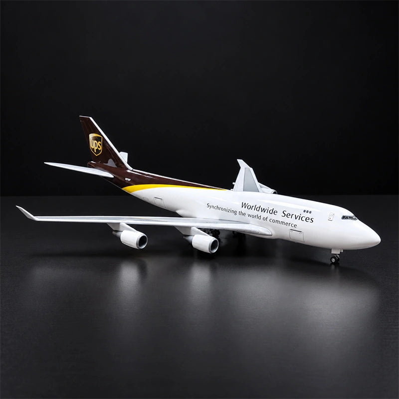 UPS Boeing 747 Freighter 1:150 Scale Model Airplane